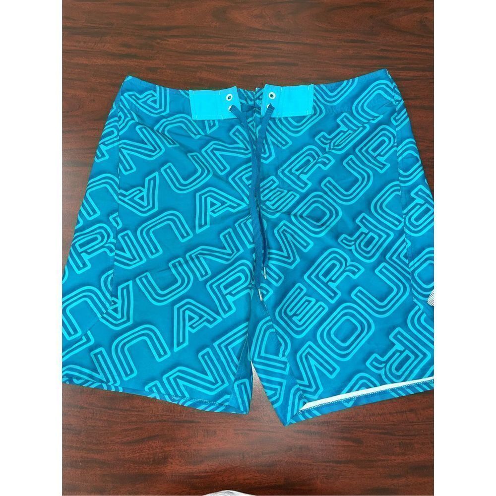 Under Armour Mens Swim Trunks Loose Fit Size 36